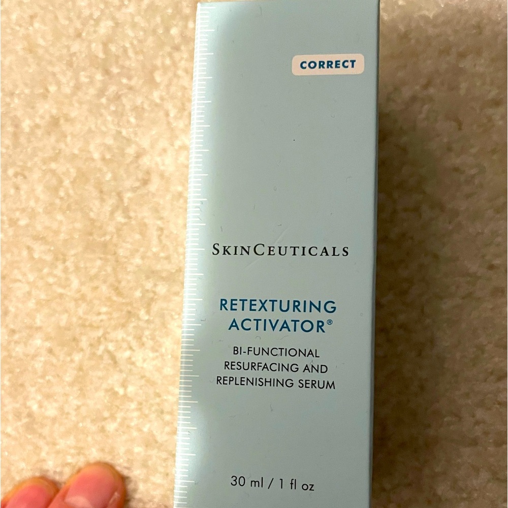 Brand new SkinCeuticals Retexturing activator